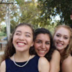 Meet your Posher, Danielle